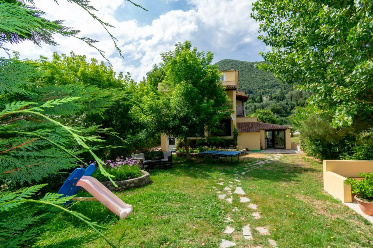 Villa Litsa 얼몬스 외부 사진